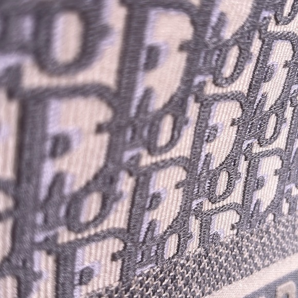 CD Tote - Picture 4 of 10